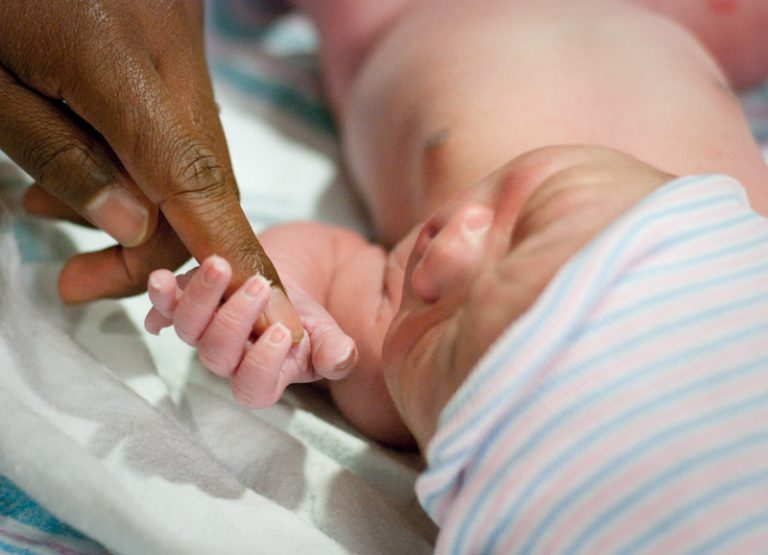 Learn 16 great tips to prevent a newborn cold during cold and flu season!